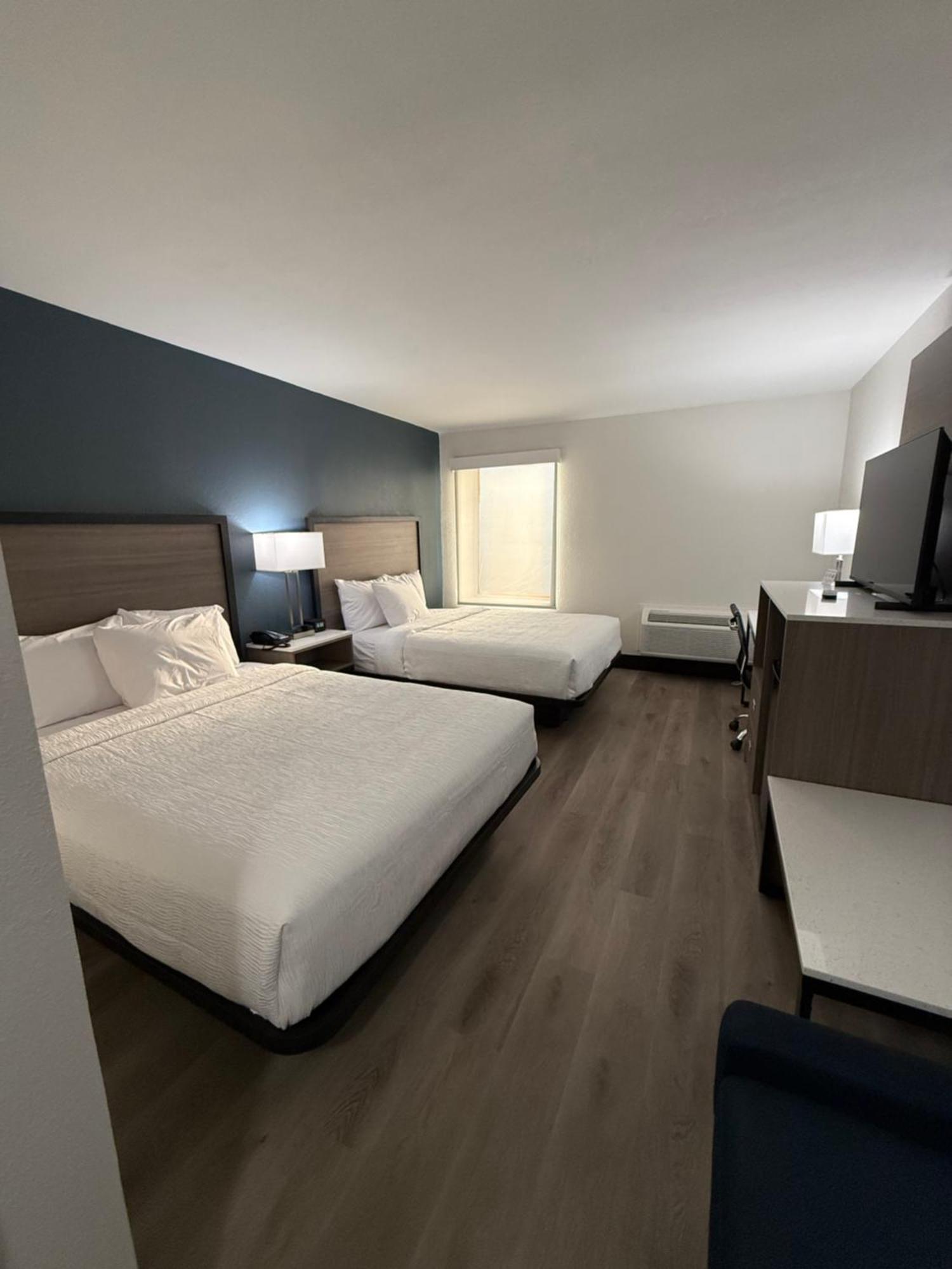 Baymont By Wyndham Batavia - Darien Lake Bagian luar foto